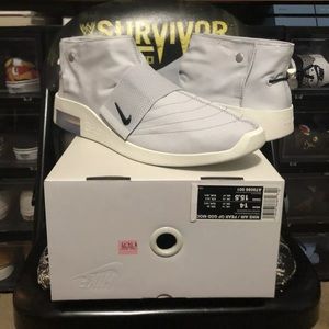 Fear of God - Moc (Platinum)